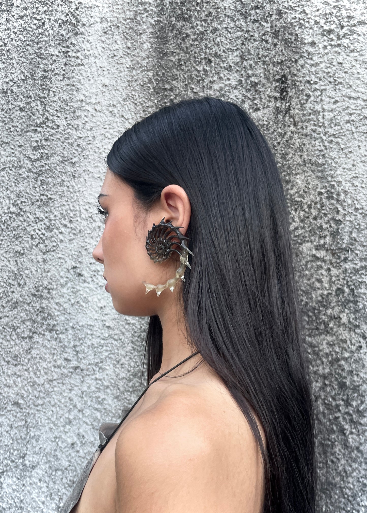 HELIX AUREA - TAR SHADE